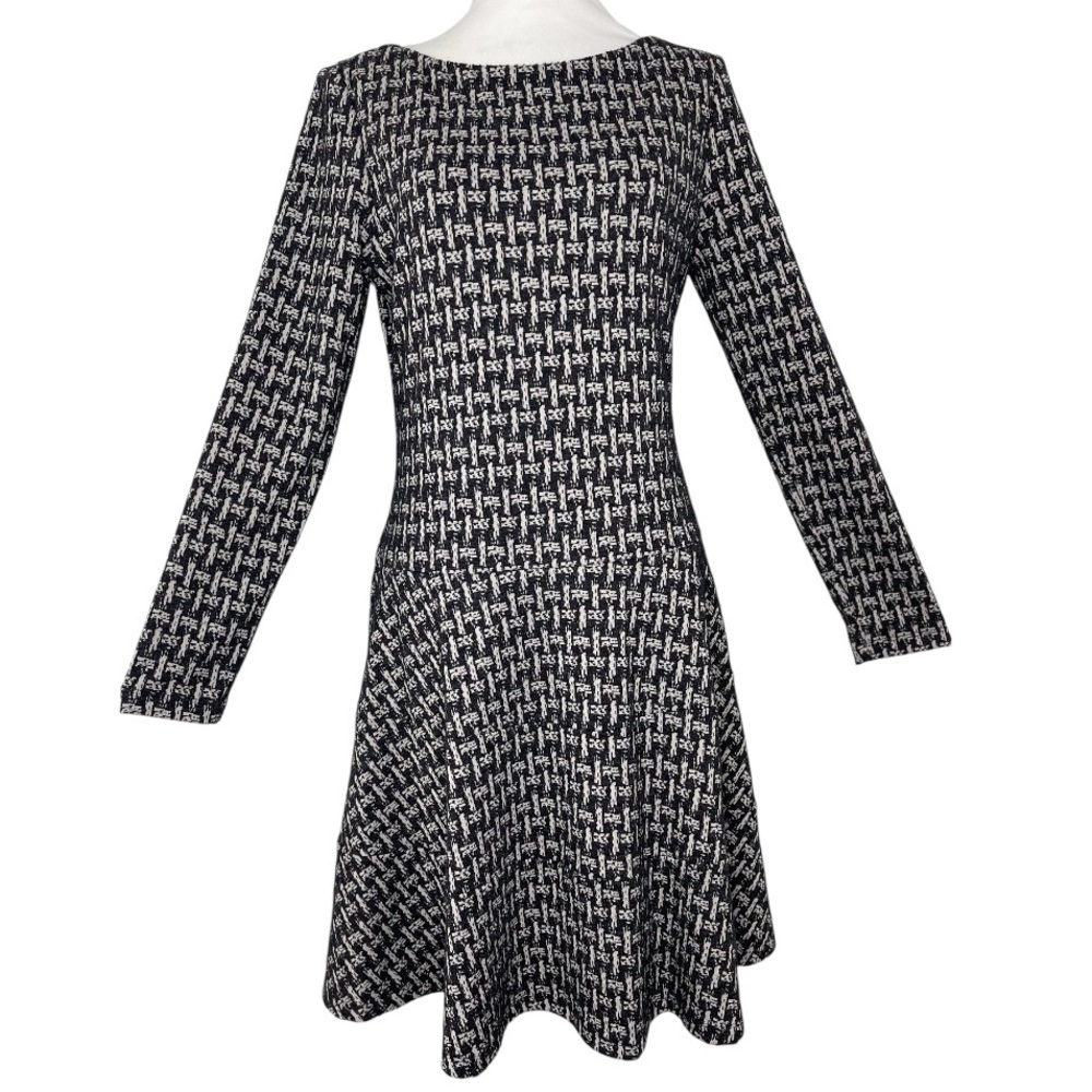 Ivanka Trump Black Gray Plaid Lattice Print Long Sleeve Fit Flare Dress Size 10